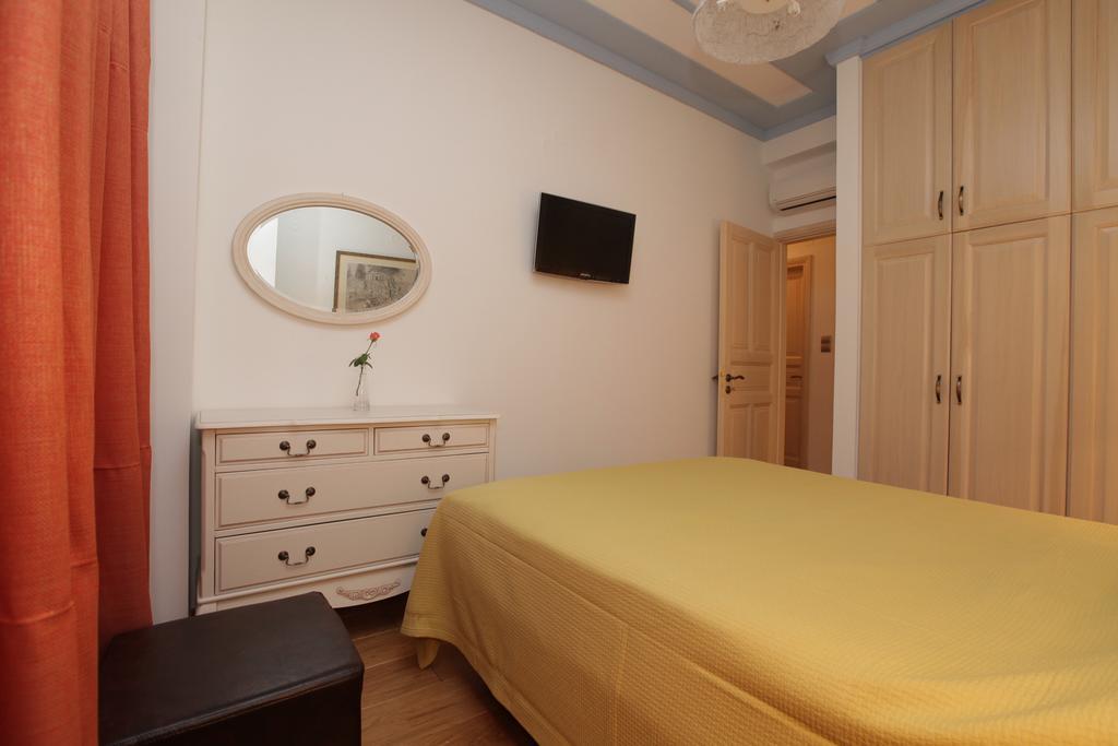 Avgerinos Hotel Kampochora  Kamer foto