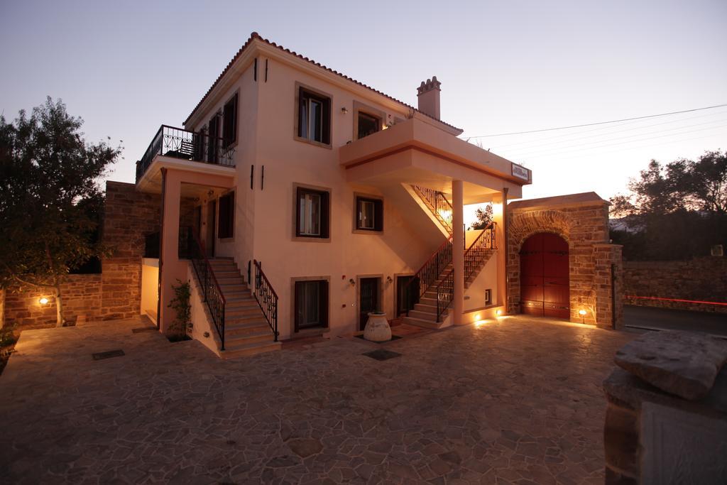Avgerinos Hotel Kampochora  Kamer foto